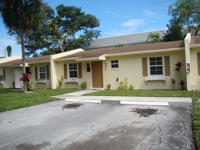 3 of 43 - 6934 Nw 31st Avenue #c-13, Fort Lauderdale, FL