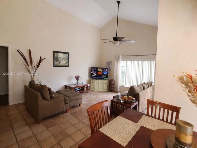 5 of 16 - 5524 Constant Spring Terrace #213, Lauderhill, FL