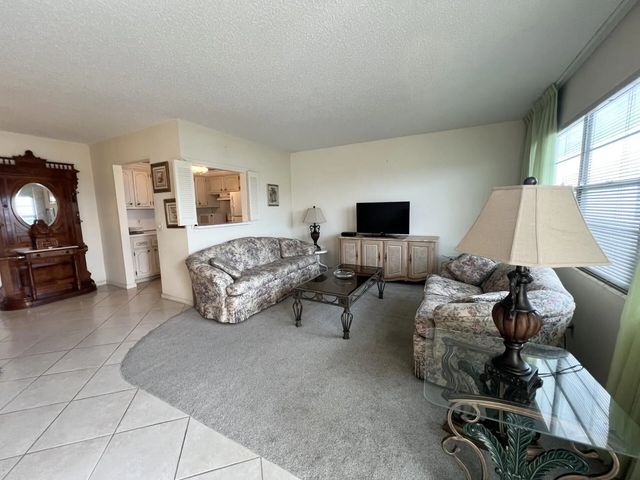 3 of 41 - 4116 Cambridge E, Deerfield Beach, FL