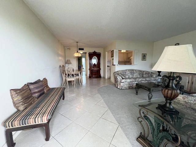 4 of 41 - 4116 Cambridge E, Deerfield Beach, FL