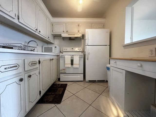 5 of 41 - 4116 Cambridge E, Deerfield Beach, FL