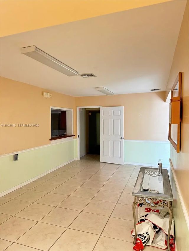 3 of 12 - 706 N 7th Street, Fort Pierce, FL