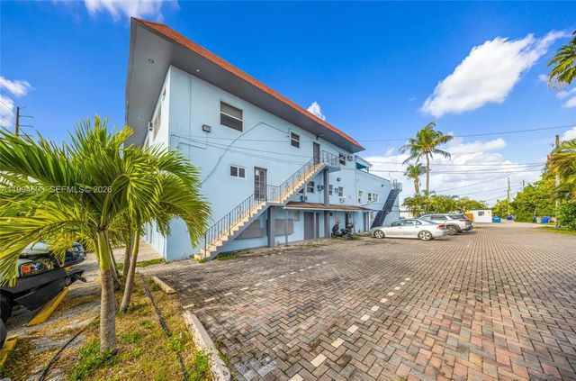 5 of 20 - 1610 N Dixie Highway #1-48, Hollywood, FL