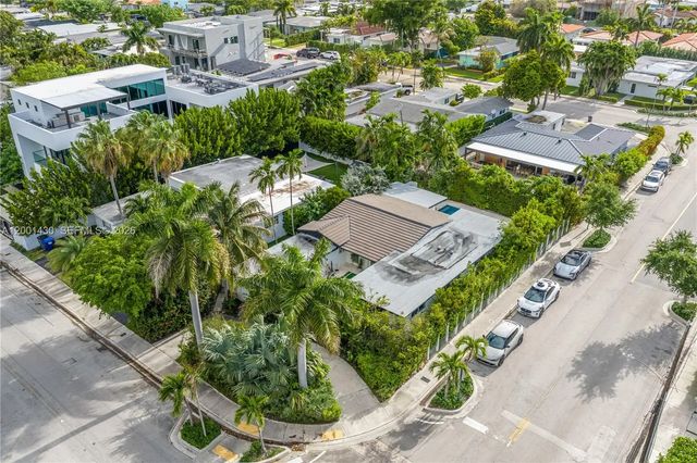 7501 W Adventure Avenue, North Bay Village