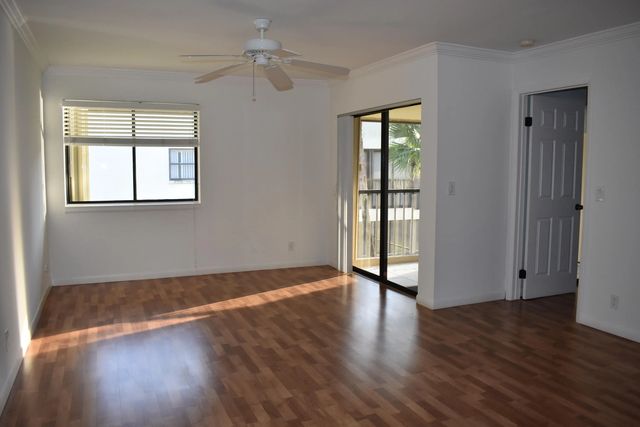 3 of 19 - 3374 Perimeter Drive, Greenacres, FL