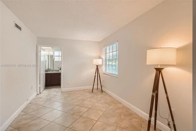 3 of 16 - 29 Santillane Avenue #2, Coral Gables, FL