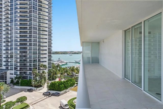 5 of 59 - 450 Alton Road #910, Miami Beach, FL