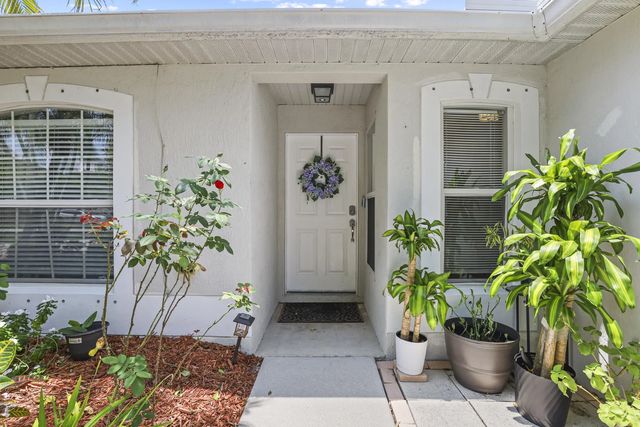 4 of 43 - 2631 12th Square Sw, Vero Beach, FL