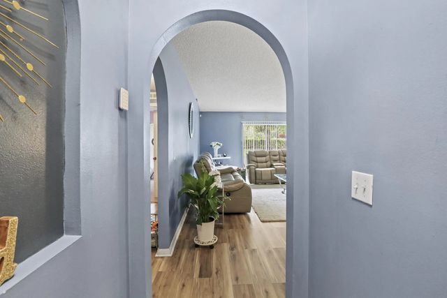 5 of 43 - 2631 12th Square Sw, Vero Beach, FL