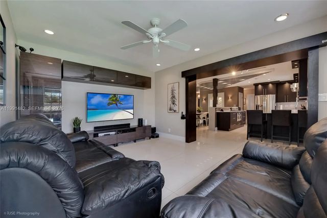 4 of 29 - 7940 Sw 20th Street, Miami, FL