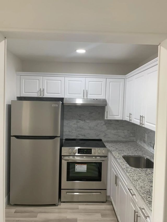 204 Canterbury I, West Palm Beach