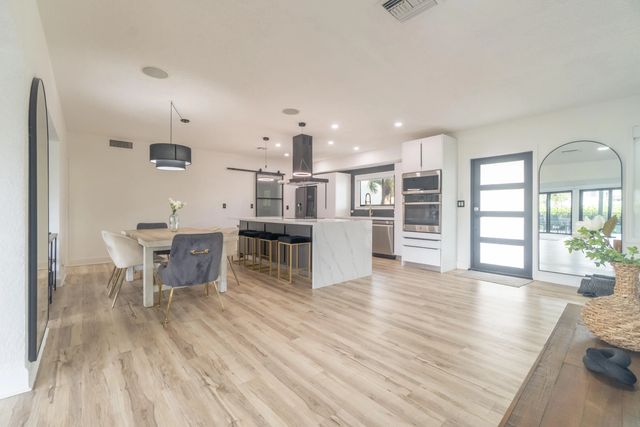 4 of 40 - 2878 Ne 26th Street, Fort Lauderdale, FL