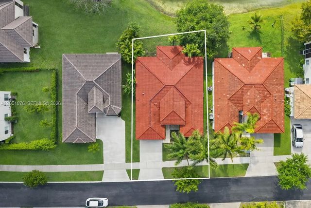 3 of 28 - 690 Se 30th Drive, Homestead, FL