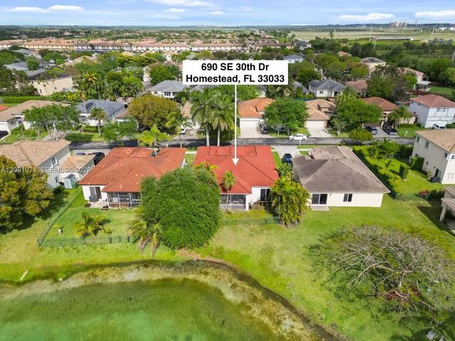 4 of 28 - 690 Se 30th Drive, Homestead, FL
