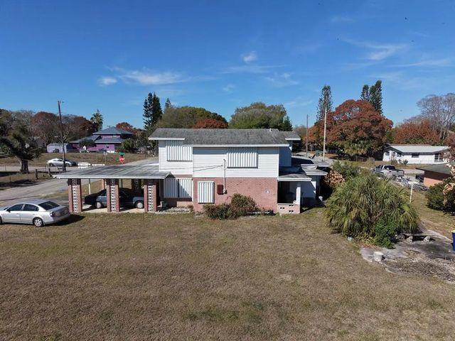 2 of 8 - 802 N 15th Street, Fort Pierce, FL
