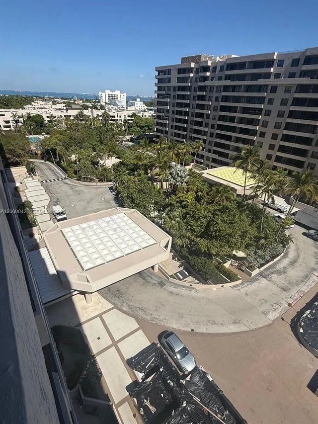 4 of 17 - 201 Crandon Boulevard #932, Key Biscayne, FL