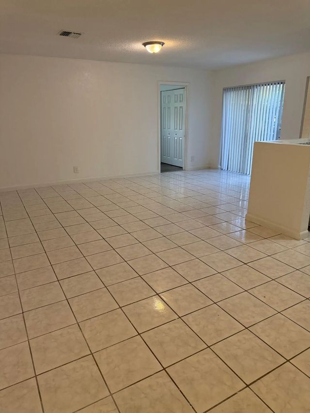 3 of 16 - 1 Crossings Circle W #c, Boynton Beach, FL