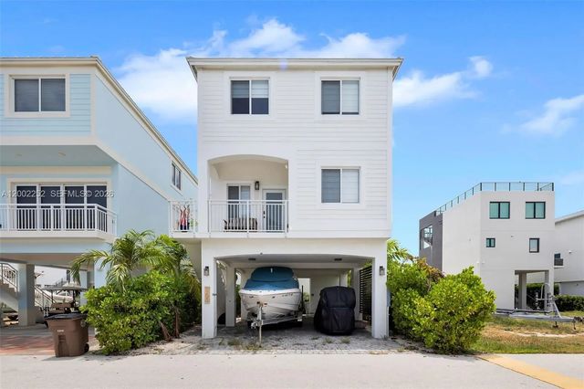 4 of 64 - 94825 Overseas Hwy 100, Key Largo, FL