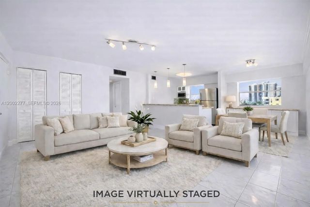 5 of 20 - 16508 Ne 26th Avenue #601, North Miami Beach, FL