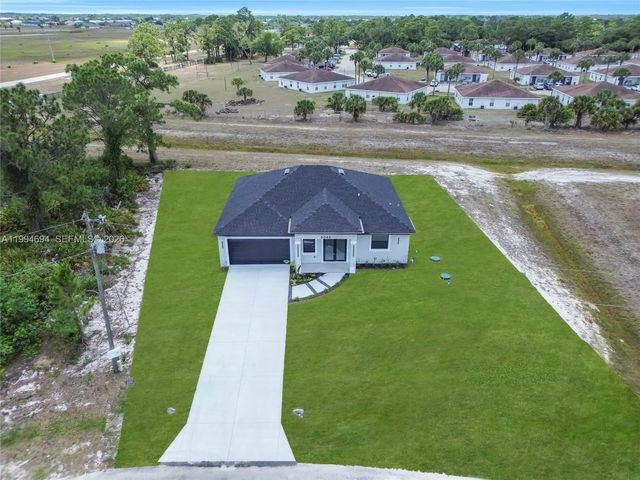 6045 Kumquat Circle, LaBelle