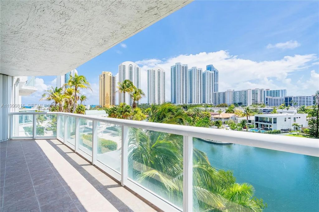 16500 Collins Avenue #554, Sunny Isles Beach