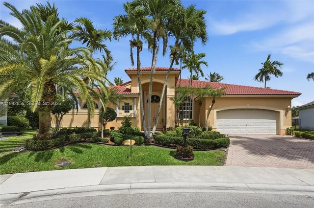 3038 Lakewood Drive, Weston