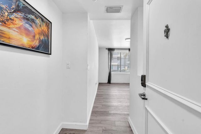 2 of 64 - 1460 Ocean Drive #205, Miami Beach, FL