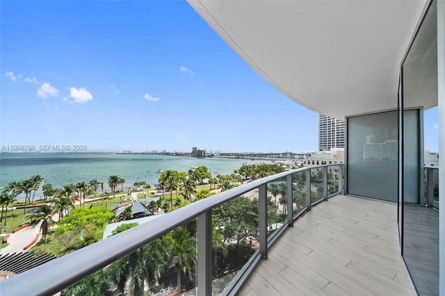 5 of 62 - 488 Ne 18th Street #715, Miami, FL