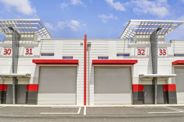 3 of 29 - 7210 Haverhill Business Parkway #31 & 32, Riviera Beach, FL