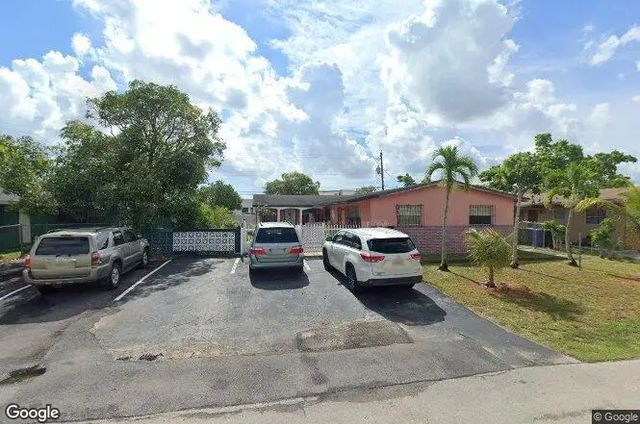 310 Sw 27th Terrace #1-2, Fort Lauderdale