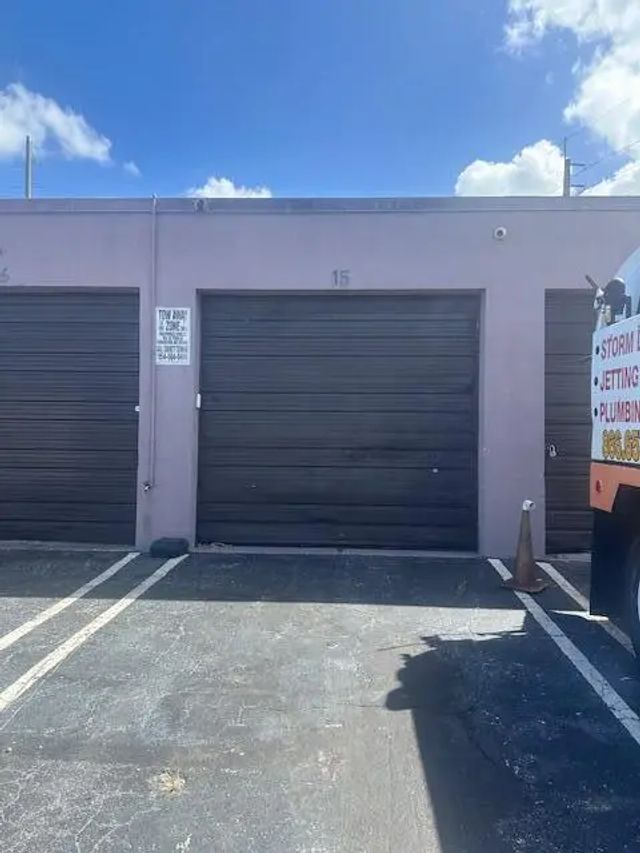 860 Nw 45th Street #15, Oakland Park