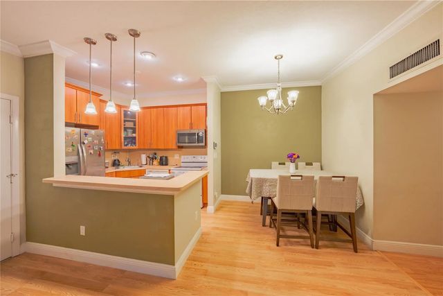 9614 W Mcnab Road #204, Tamarac