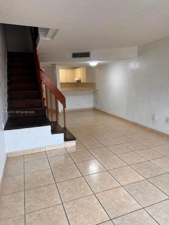 4 of 15 - 180 Royal Palm Road #216, Hialeah Gardens, FL
