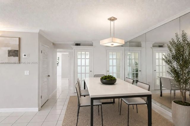 2 of 29 - 77 Crandon Boulevard #3c, Key Biscayne, FL