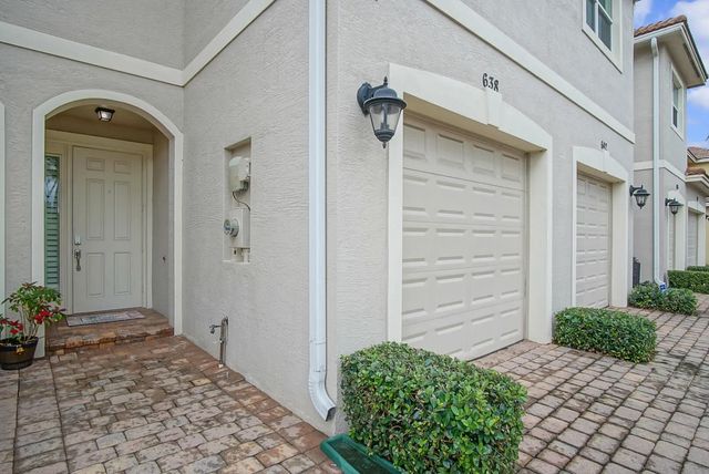 3 of 32 - 638 Sw Glen Crest Way, Stuart, FL