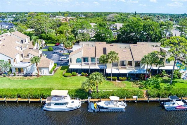 1102 Se Mitchell Avenue #205, Port St. Lucie