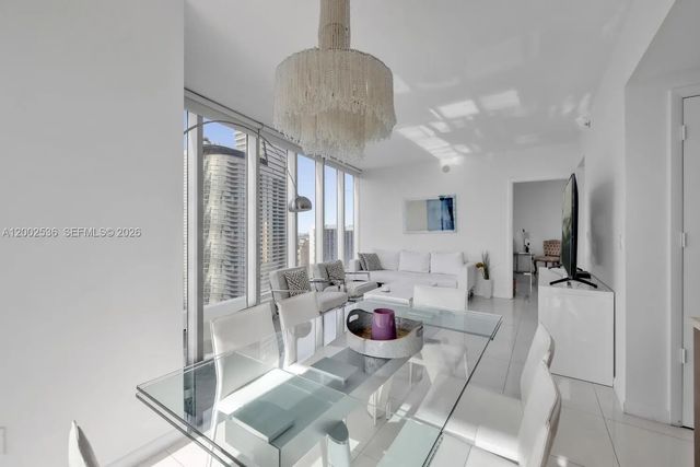 3 of 35 - 485 Brickell Avenue #4104, Miami, FL