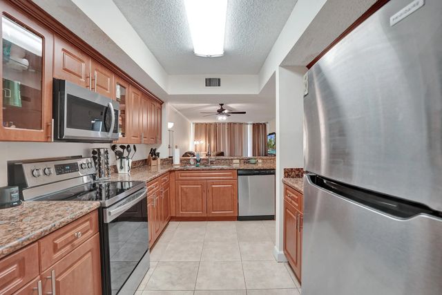 8266 Nw 24th Street, Coral Springs