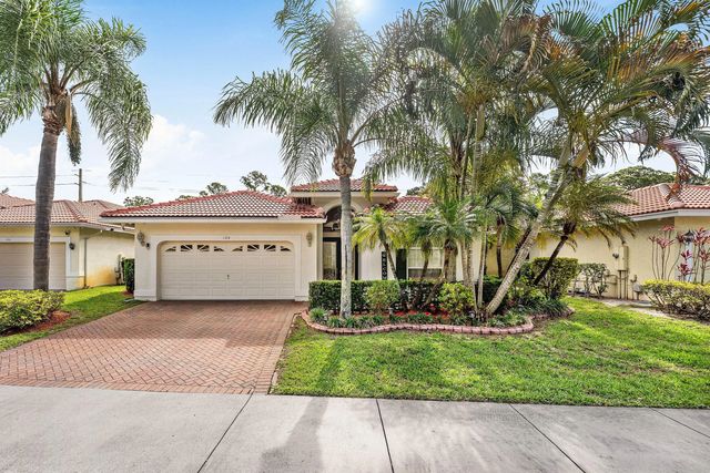 2 of 35 - 104 Hidden Hollow, Palm Beach Gardens, FL