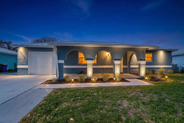 2268 Ne 16th Court, Jensen Beach