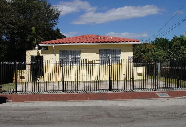 1325 Sw 6th Street, Miami