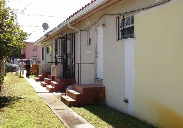 5 of 5 - 1325 Sw 6th Street, Miami, FL