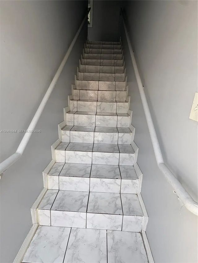 3 of 29 - 12035 Sw 14th Street #105, Miami, FL