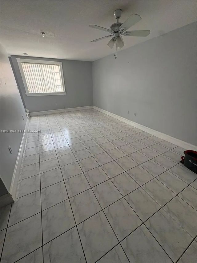 5 of 29 - 12035 Sw 14th Street #105, Miami, FL