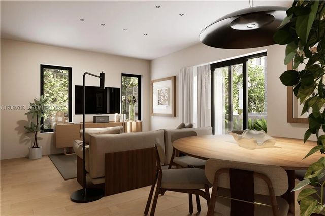 4 of 10 - 1534 Sw 3rd Street, Miami, FL