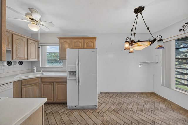 5 of 24 - 6200 Nw 62nd Street #312, Tamarac, FL