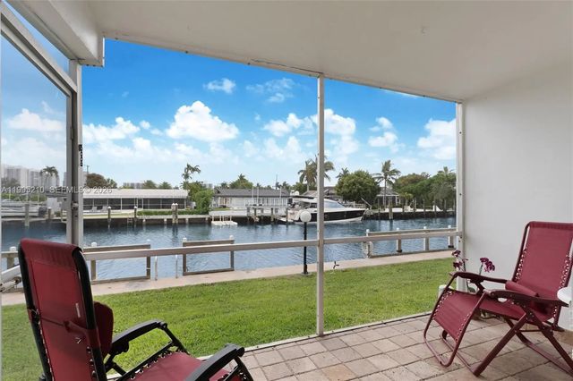 455 Paradise Isle Boulevard #101, Hallandale Beach