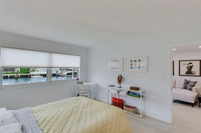4 of 15 - 455 Paradise Isle Boulevard #101, Hallandale Beach, FL
