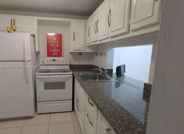 3 of 14 - 2935 Ne 163rd Street #4q, North Miami Beach, FL