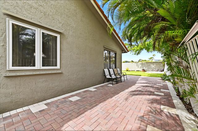 3 of 32 - 263 Nw 48th Avenue, Deerfield Beach, FL